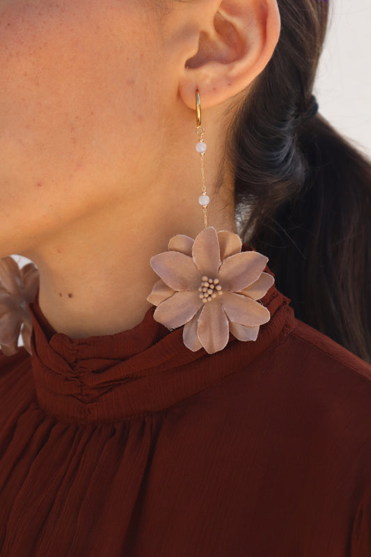 Pendientes Hibiscus Marrón